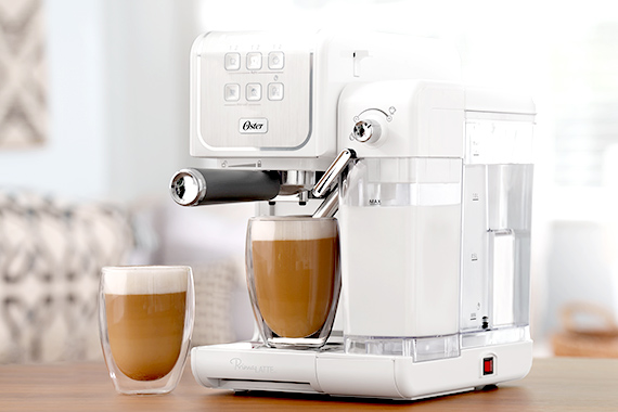Cafetera Oster® PrimaLatte™ Touch BVSTEM6801M - Oster
